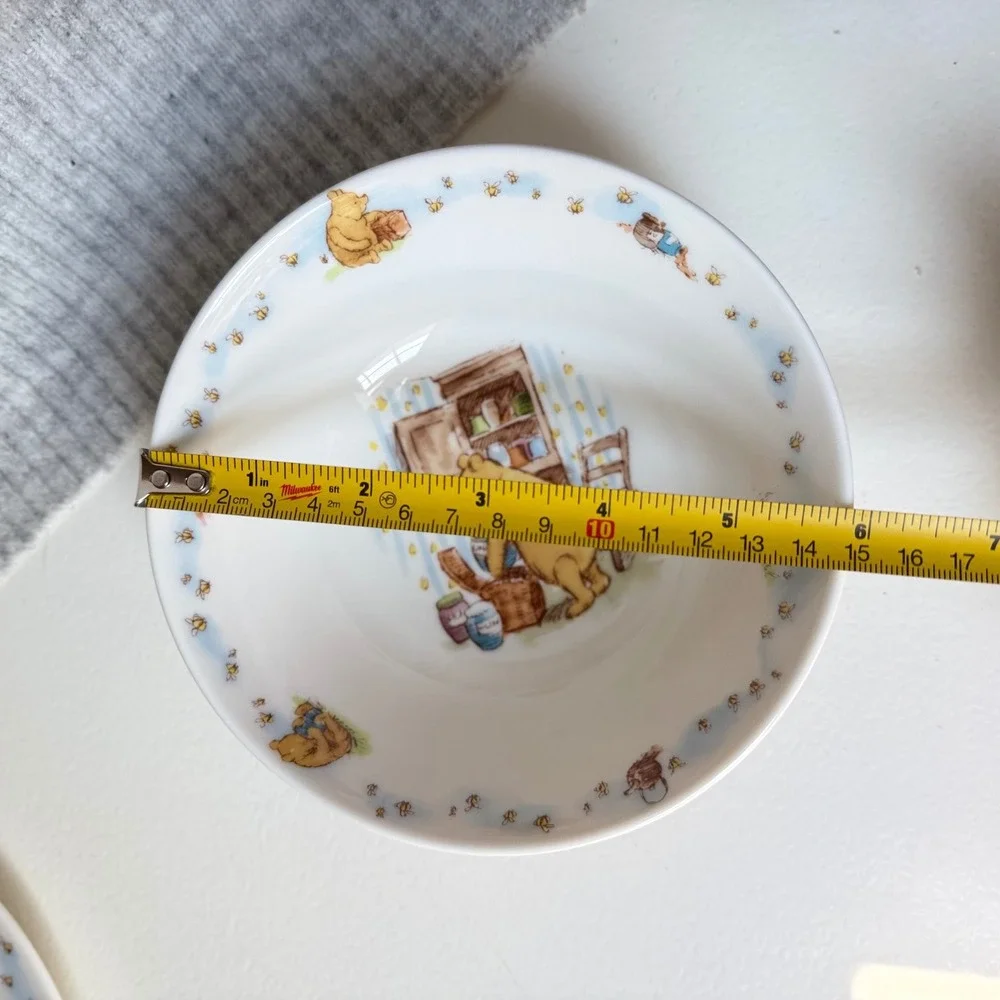 Royal Doulton WINNIE THE POOH Classic 4pc Nursery Set Plate Bowls Mug Bone China